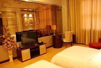 Oriental Hawaii Hotspring Hotel Qingdao Zewnętrze zdjęcie
